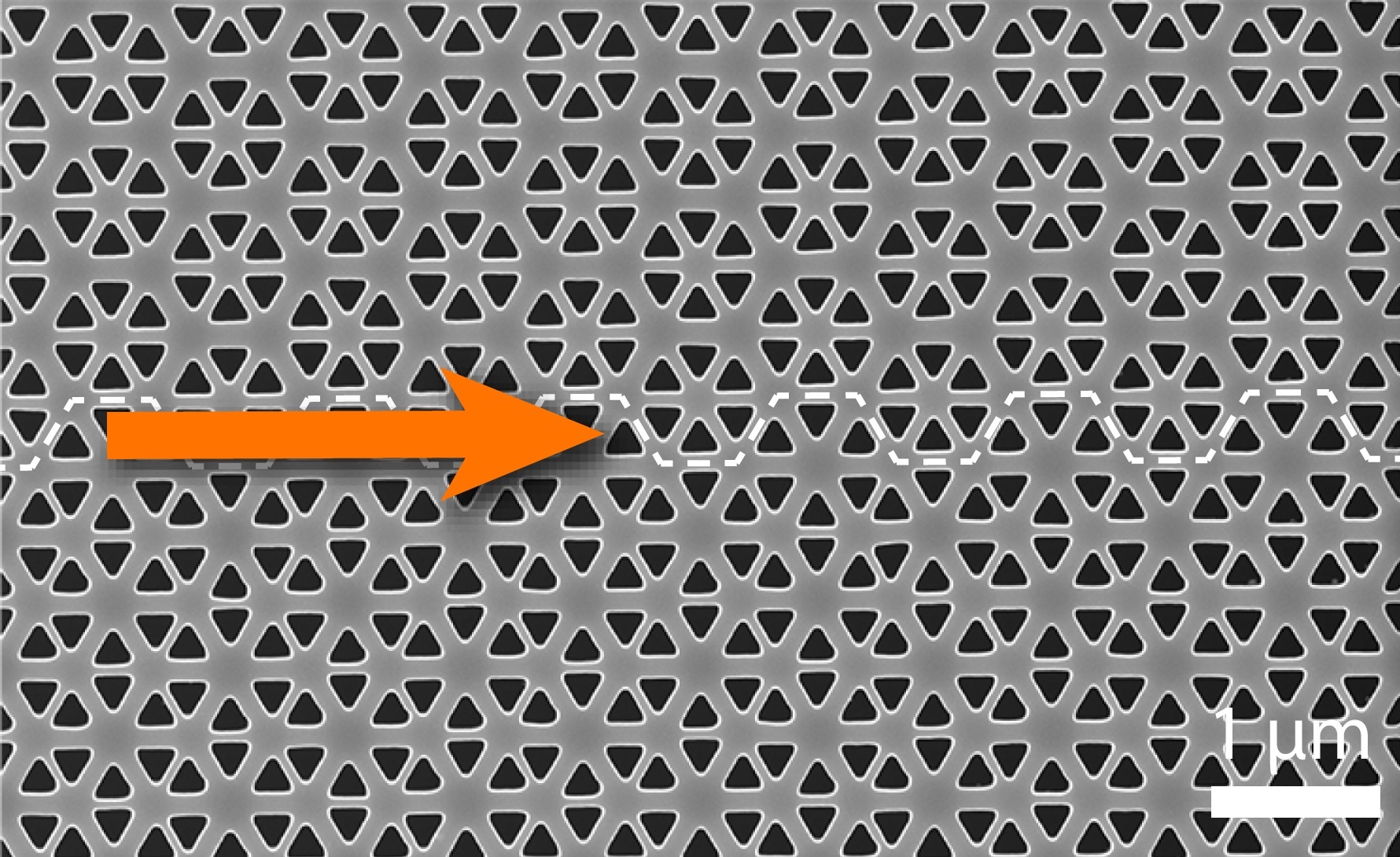 Electron microscopy image of topological photonic crystals in a perforated slab of silicon
