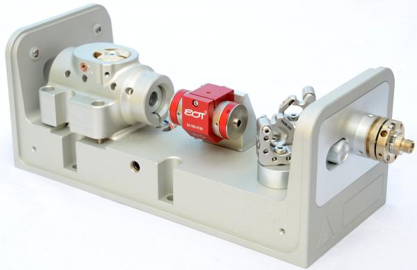 photograph of MOGLabs cateye laser